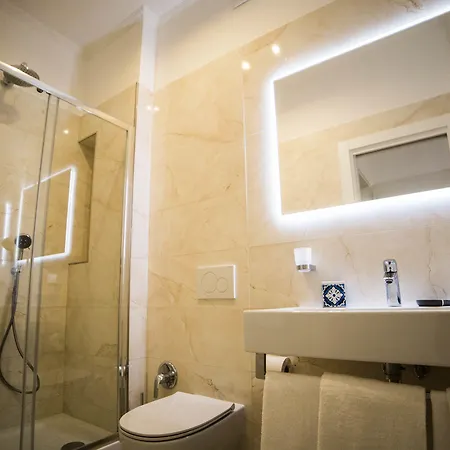 St. Peter Area Luxury Гостевой дом Рим