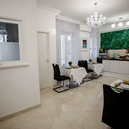 St. Peter Area Luxury 4*